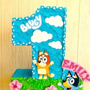 Bluey Piñata
